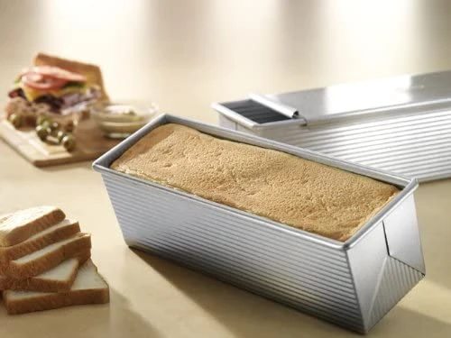 USA Pan Small Pullman Loaf Pan With Cover 2 USA Pan Small Pullman Loaf Pan With Cover - Image 2