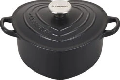 Le Creuset Heart Cocotte, 2 Qt. Licorice -The Kitchen Supply Store 71FifsTExmL. AC SX679