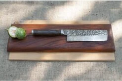 Shun Premier 5.5" Nakiri -The Kitchen Supply Store 8115QsQizbL. AC SL1500