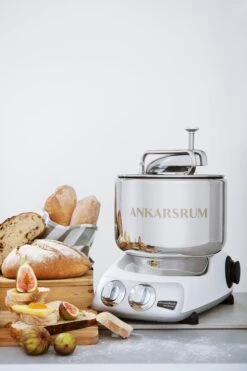 Ankarsrum 600 Watt Stand Mixer -The Kitchen Supply Store Ankarsrum Assitent Original Bread 2