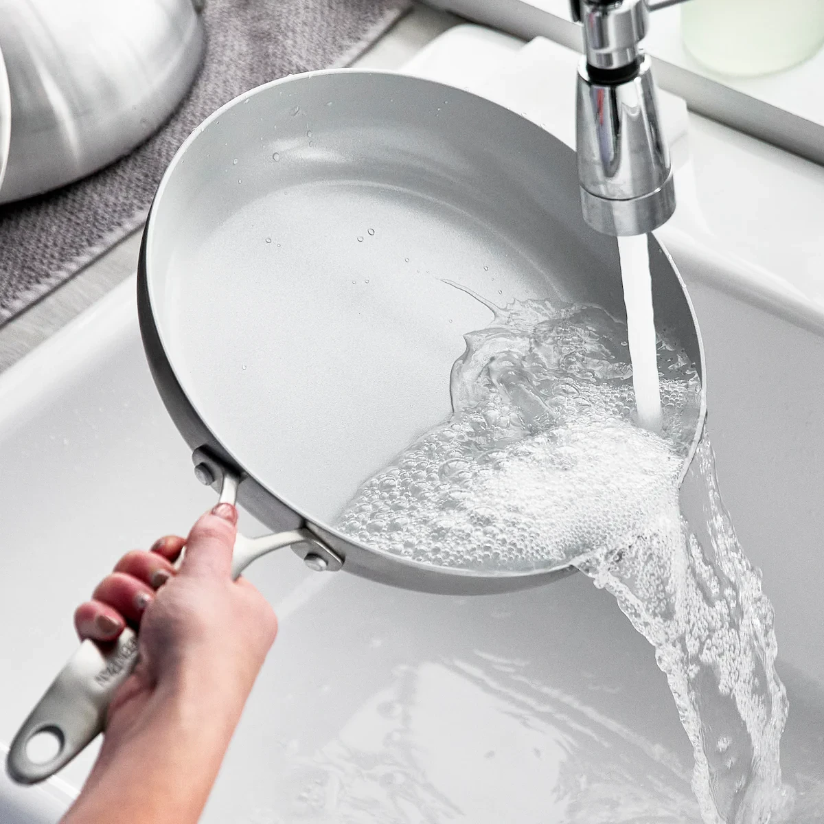 GreenPan Venice Pro Fry Pan Set 8" & 10" 5 GreenPan Venice Pro Fry Pan Set 8" & 10" - Image 5