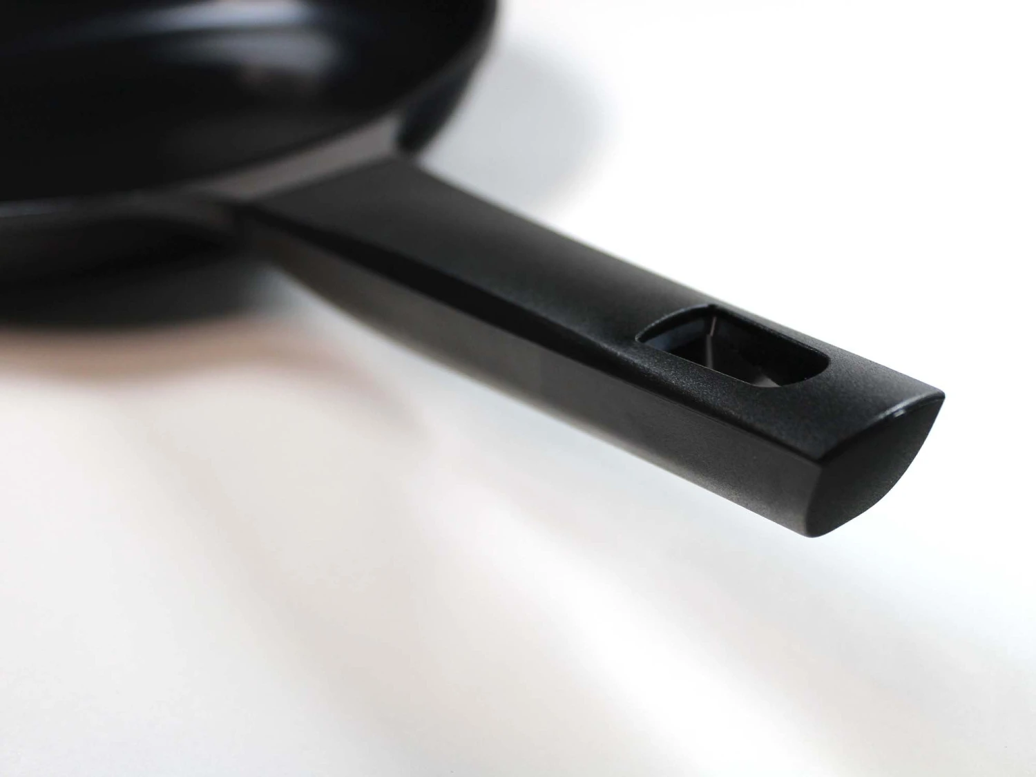 Evaco / Cast 2-Piece Set Ceramic, 8" Frying Pan + 12" Frying Pan 11 Evaco / Cast 2-Piece Set Ceramic, 8" Frying Pan + 12" Frying Pan - Image 11