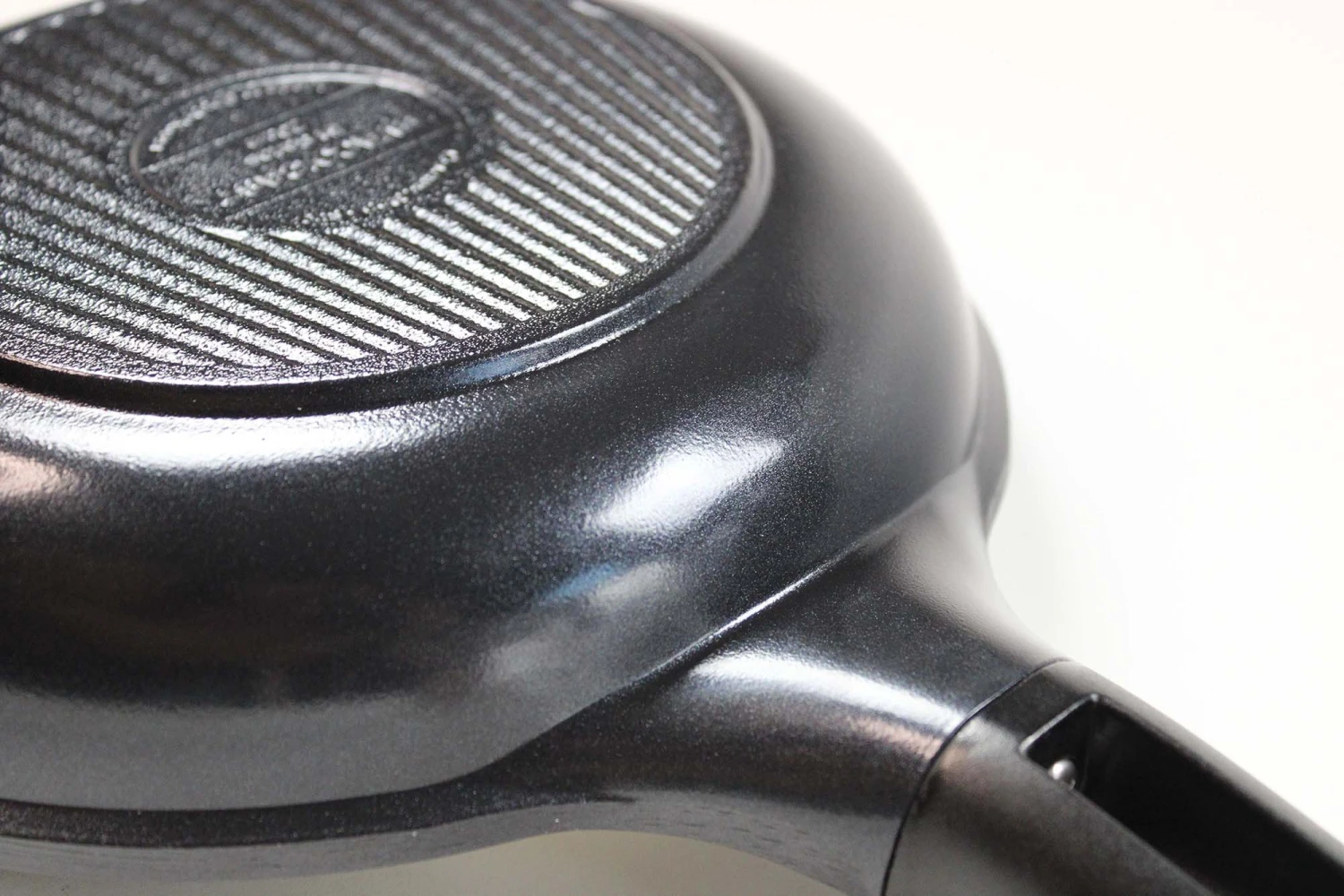 Evaco / Cast 2-Piece Set Ceramic, 8" Frying Pan + 12" Frying Pan 10 Evaco / Cast 2-Piece Set Ceramic, 8" Frying Pan + 12" Frying Pan - Image 10