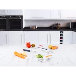 Zyliss Julienne Peeler -The Kitchen Supply Store E950019U 1