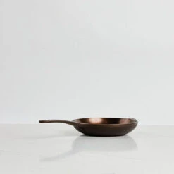 Smithey Chef Skillet 8" -The Kitchen Supply Store No 8 Chef Skillet 6 540x 83635178 c403 4485 adf9 50e87dfc84a8