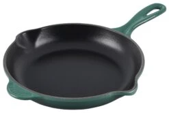 Le Creuset 9" Skillet -The Kitchen Supply Store RS17809 L2024 23795 lpr