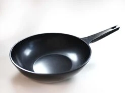 Evaco / Cast Non-Stick Ceramic Stir Fry Pan, 12" -The Kitchen Supply Store StirFryIMG 0440S