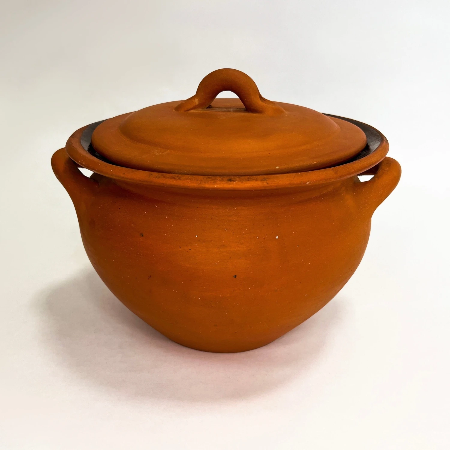 Egyptian Terra Cotta Bean Pot, 4.5 Qt. 2 Egyptian Terra Cotta Bean Pot, 4.5 Qt. - Image 2