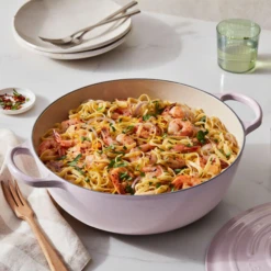 Le Creuset 7.5qt Signature Chef's Oven -The Kitchen Supply Store shallot checfsoven g1 64b6e84a 7368 4c6a b8d7 747a3a9246d7