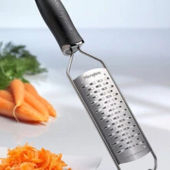 Microplane Ribbon Cheese Grater -The Kitchen Supply Store thumbnail 47fa5b2a 7c82 432b b28a 70c4e74fc08f