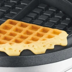Breville No-Mess Waffle Maker -The Kitchen Supply Store waffle4